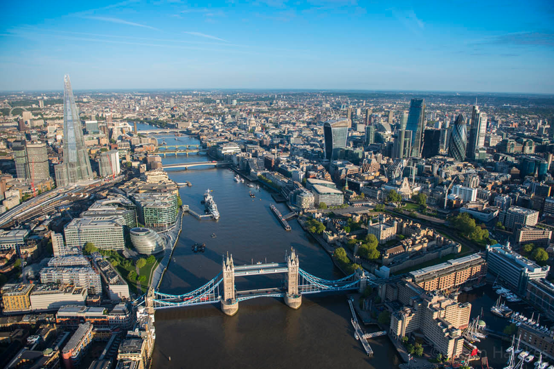Illustration for article titled New York and London are the cities of the future